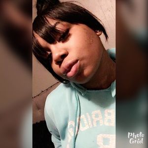 Meet your Posher, Shaquandra